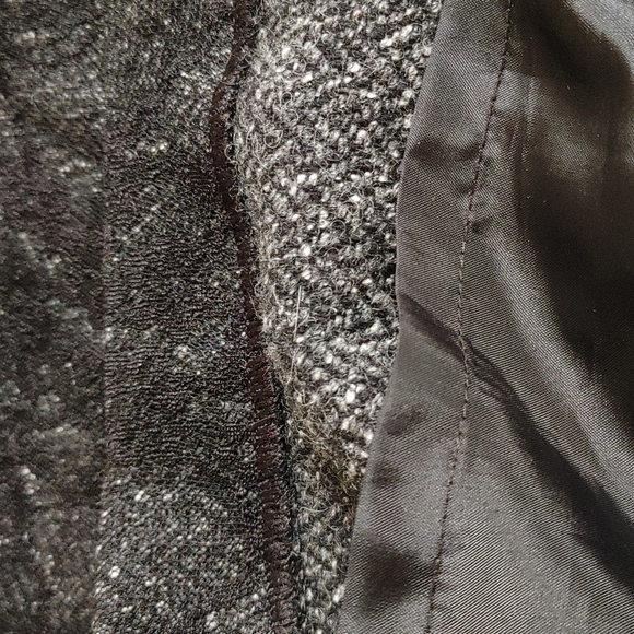 Vintage Ports 1961 Black Tweed with Lace Overlay Pencil Skirt - Picture 15 of 17